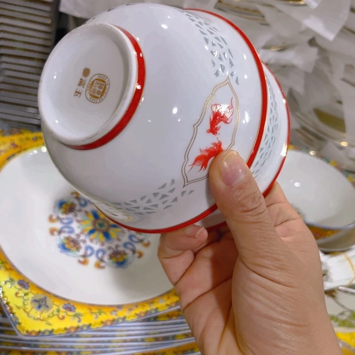 瓷片孤品碗两个微瑕