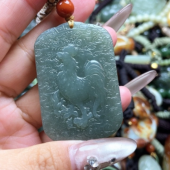 和田玉颈饰未镶嵌双面