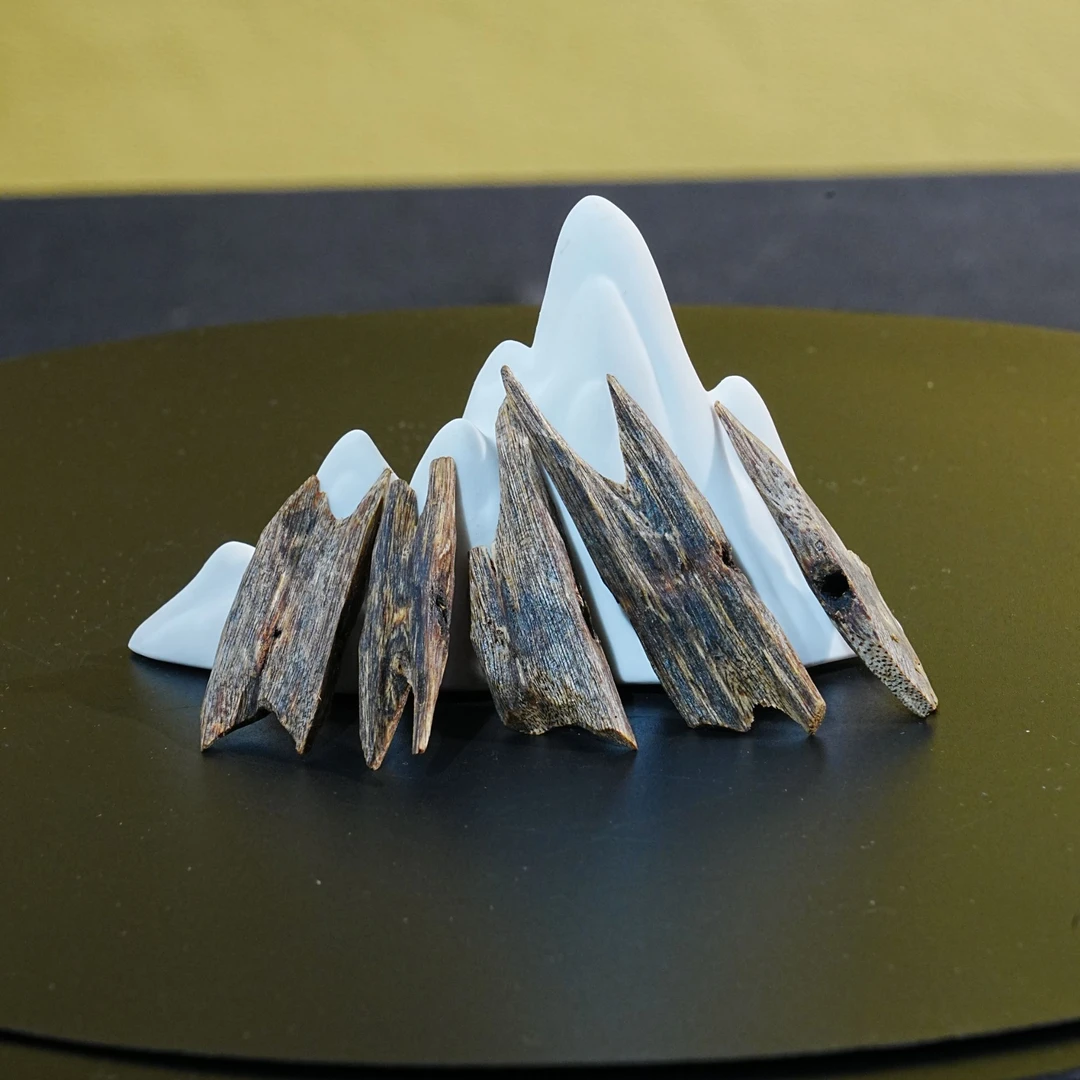 越南芽庄虫漏树心油沉水沉香原料 / 10.86g 250908041 C