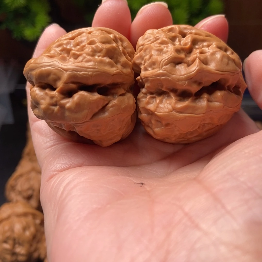 文玩核桃把件蛤蟆头38