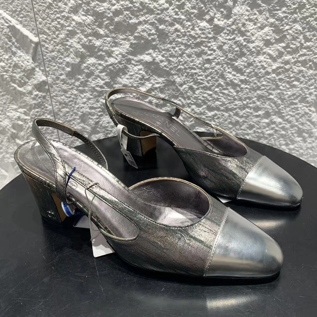 99新 Chanel/香奈儿 37.5/全套/银色条纹设计时尚高跟凉鞋 xxs945