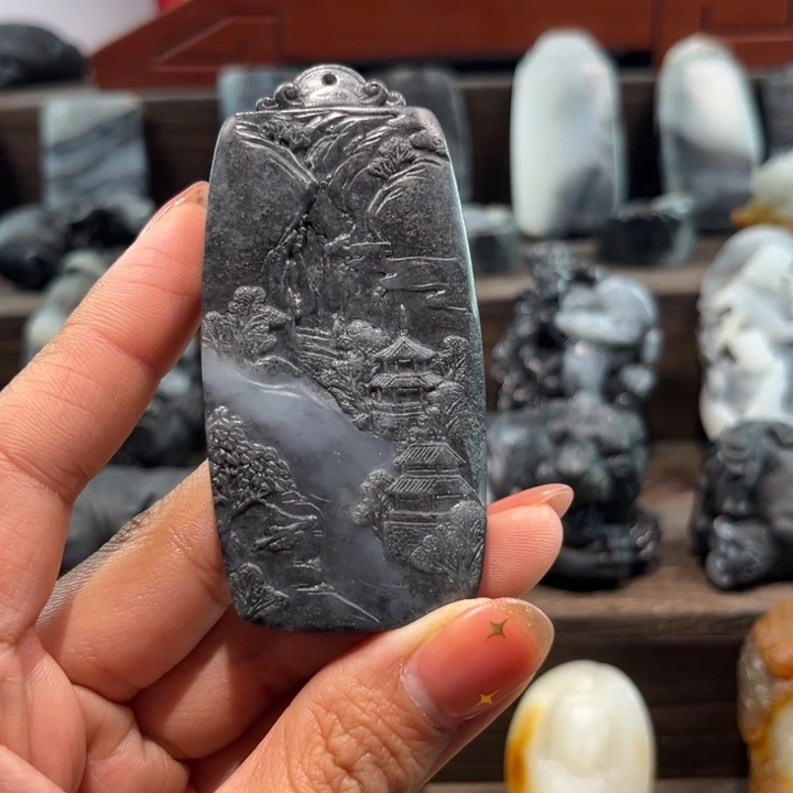 和田玉未镶嵌颈饰