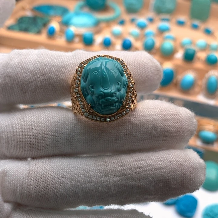 绿松石18K金镶嵌戒指