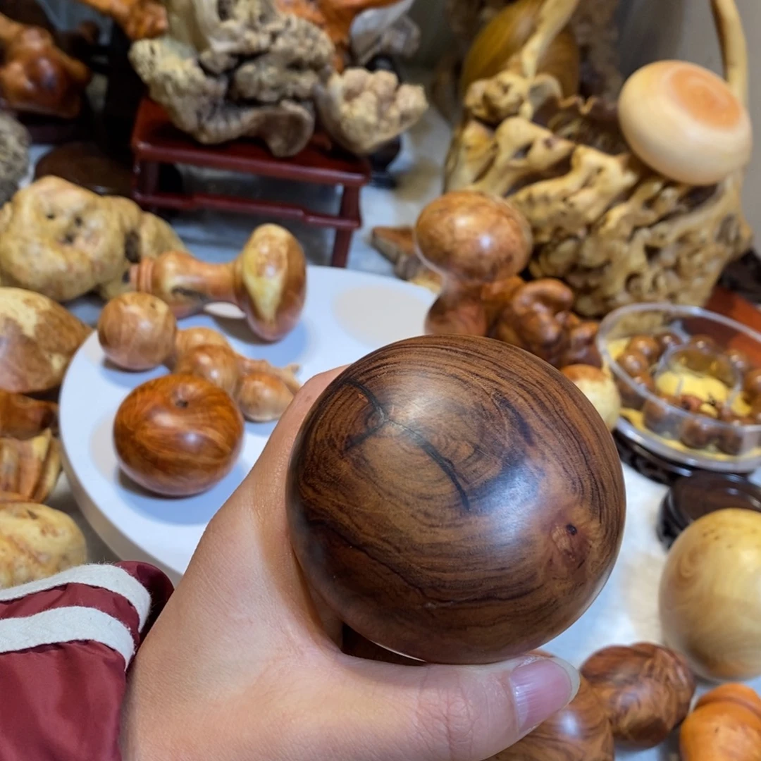 永***哥香榧木小葫芦头手把件文玩