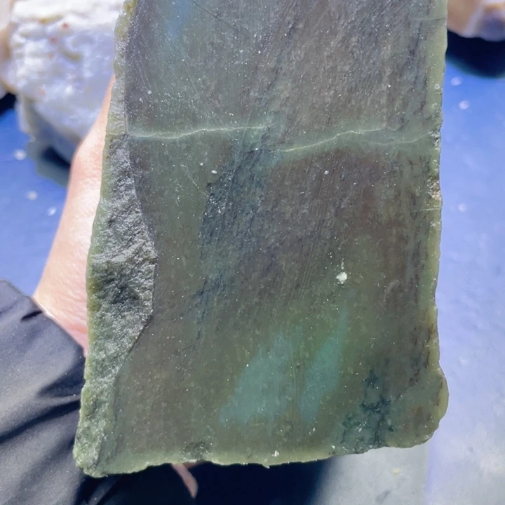 和田玉未镶嵌珠宝半成品