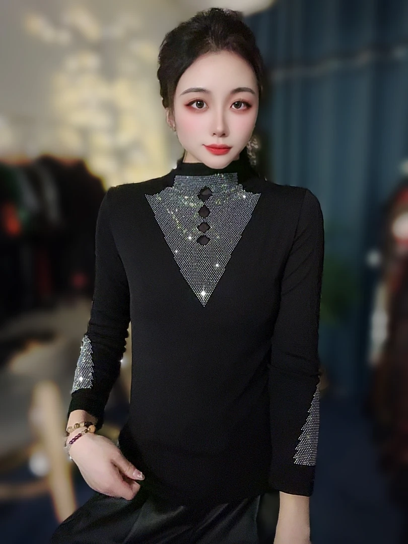 【冬款保暖】Q166V型方块镂空打底衫保暖女装欧货重工烫钻长袖