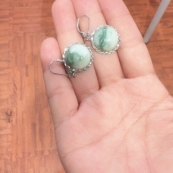 岫玉未镶嵌耳钉耳饰