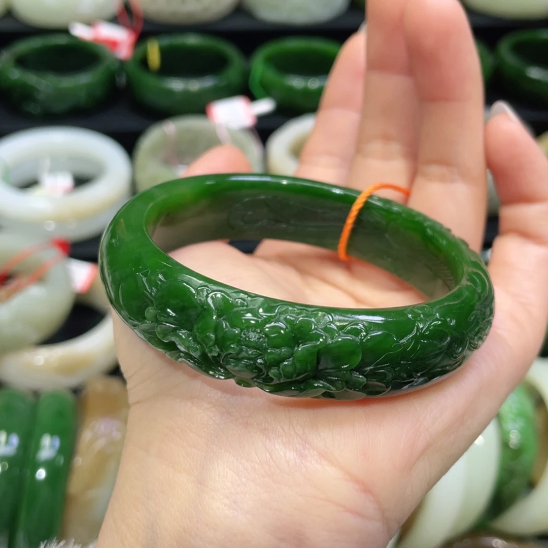 未镶嵌手镯和田玉72