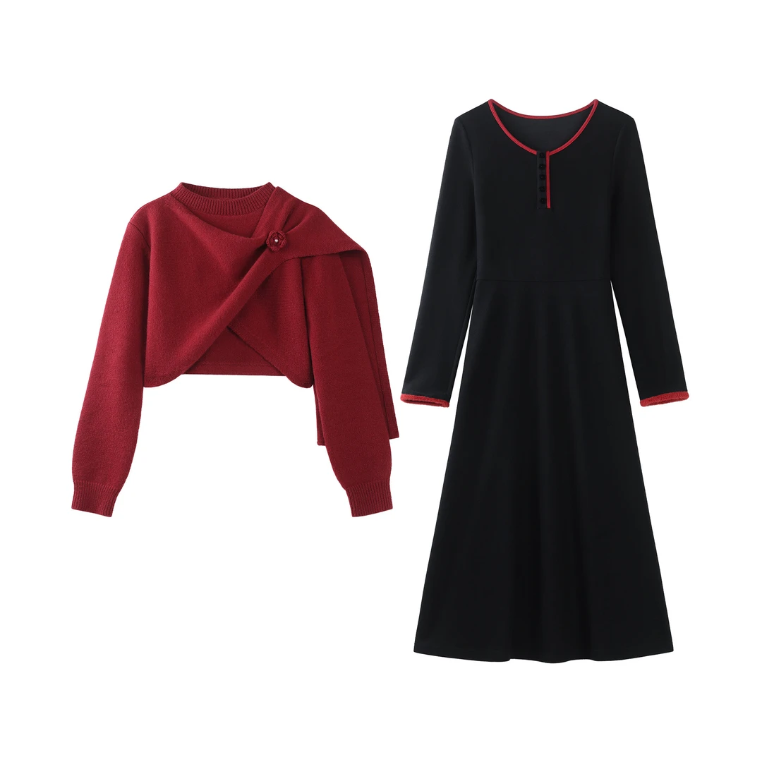 清清「赤茶玫瑰」长袖黑色连衣裙套装毛衣慵懒高级感秋冬DYL661635