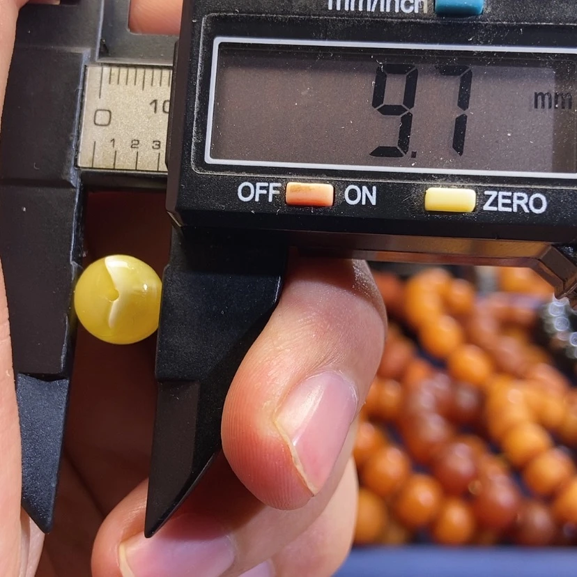 【闪购商品】琥珀未镶嵌珠宝奇石