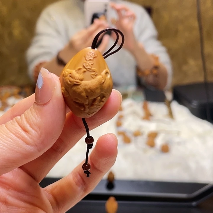 橄榄核吊坠橄榄核