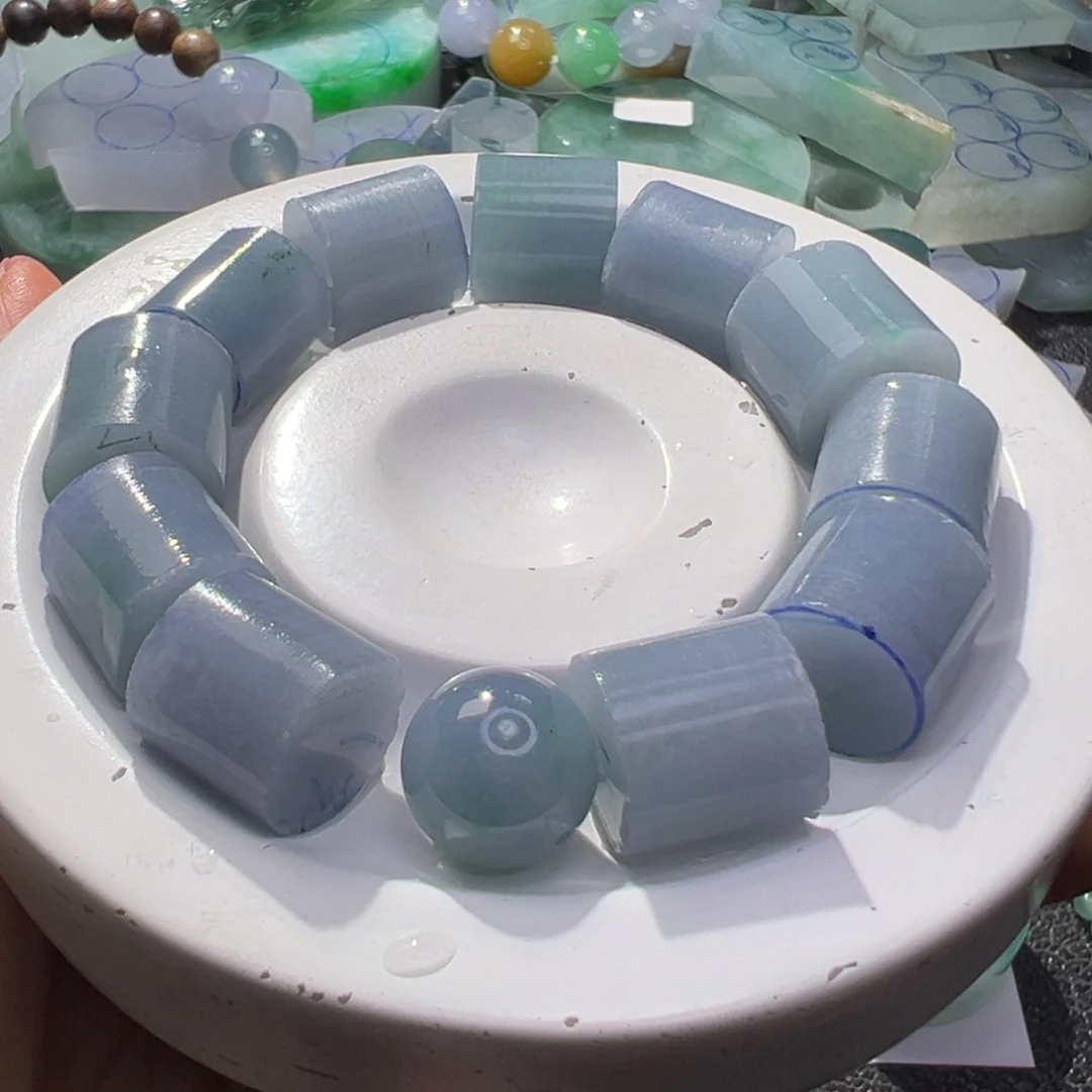 定制翡翠未镶嵌翡翠