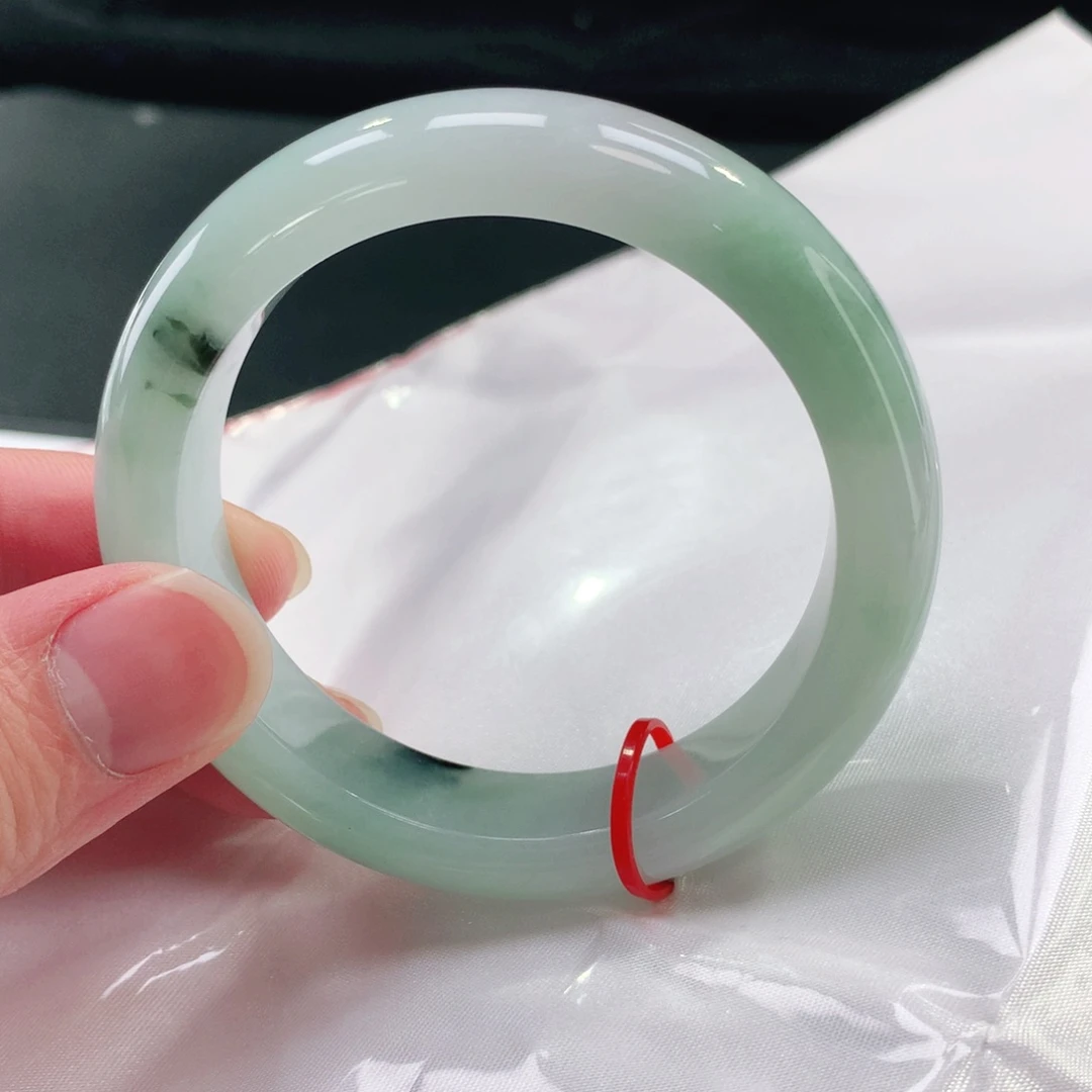 未镶嵌手镯翡翠063