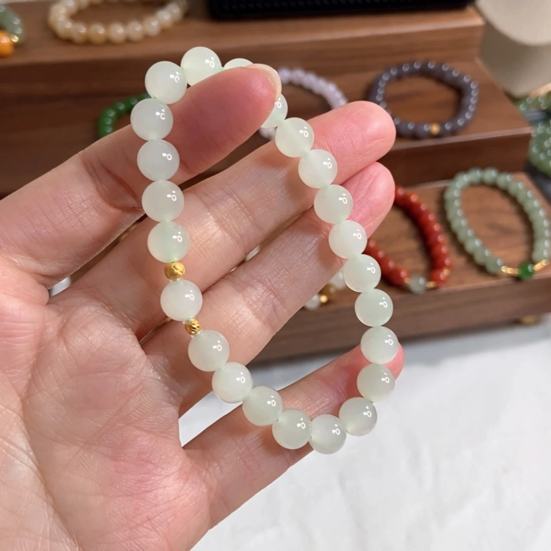 和田玉手链18K金镶嵌8mm高晴白冰底微猫