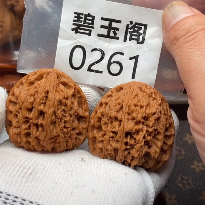 吊坠文玩核桃南疆石45