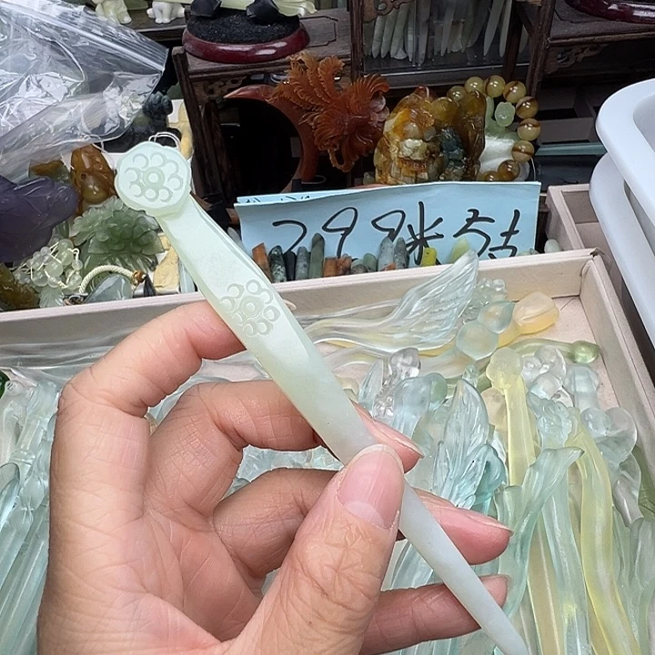 蛇纹石玉未镶嵌发簪