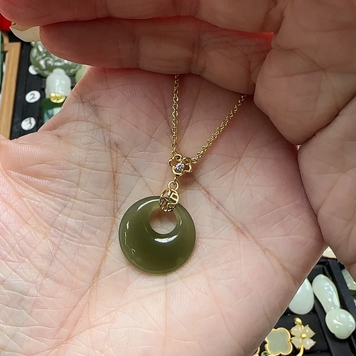 颈饰银S925镶嵌和田玉