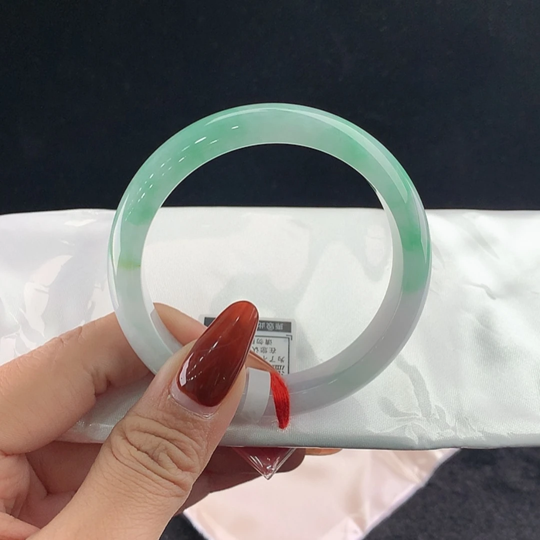 【闪购商品】未镶嵌手镯翡翠正57