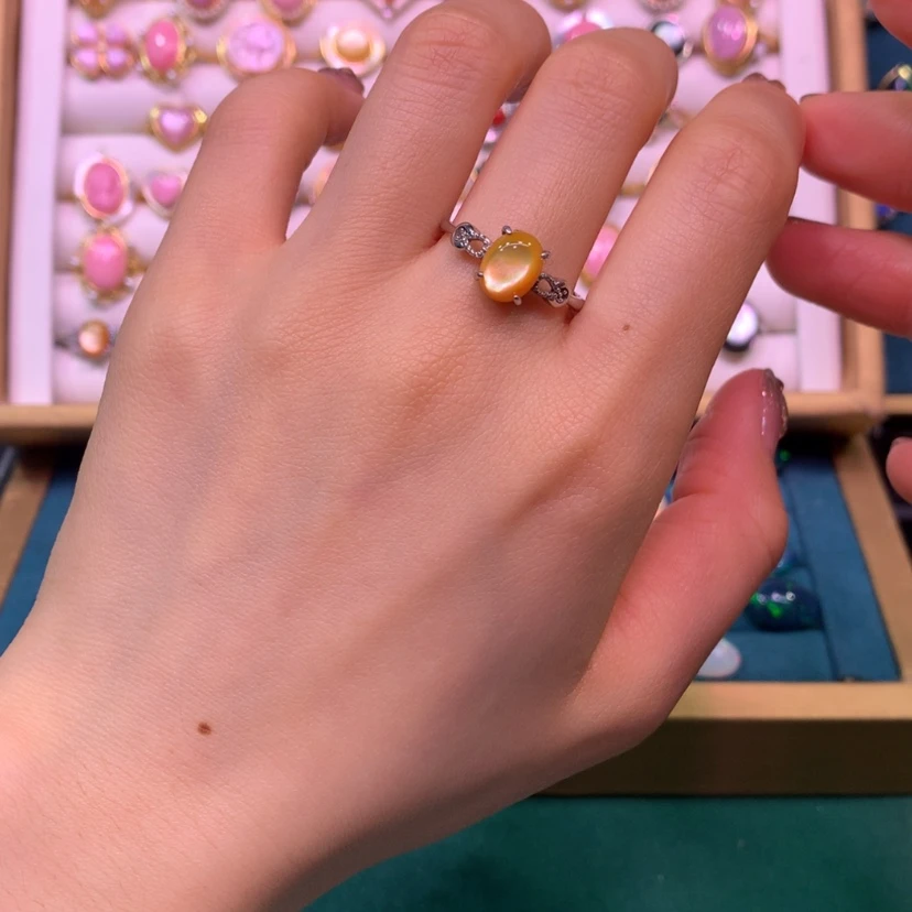 【闪购商品】欧泊戒指款式银S925镶嵌中***饼