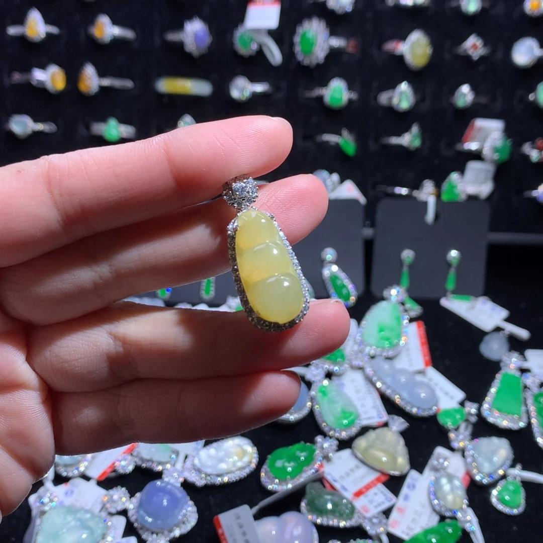 翡翠戒指银S925镶嵌天然翡翠