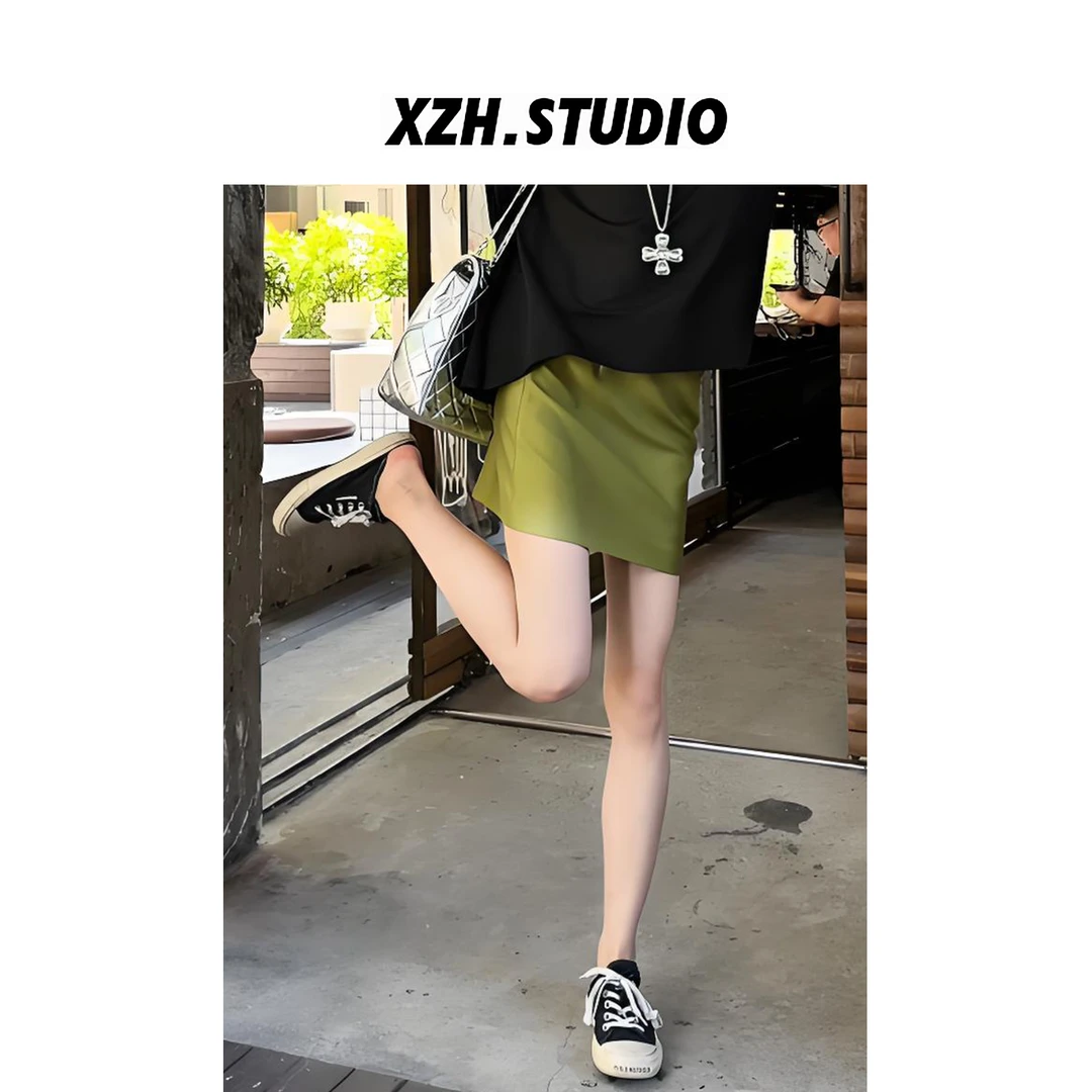 徐子涵ZIHAN 夏款纯色高腰A字短裙 宽松显瘦百搭设计感半身裙女