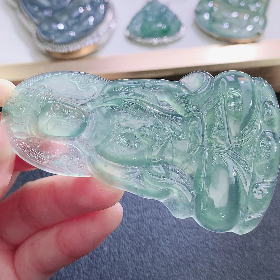 翡翠未镶嵌挂件翡翠