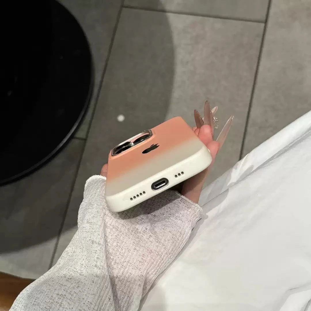 高级简约渐变肤感适用苹果16promax手机壳iphone15防摔14高颜值13
