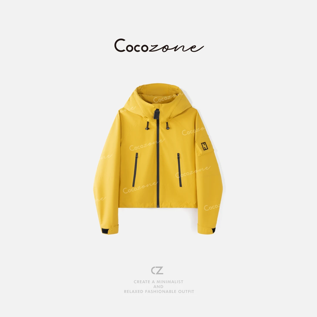 COCO ZONE 刘一一 “山行”连帽亮色拉链轻户外外套 CD2A2077