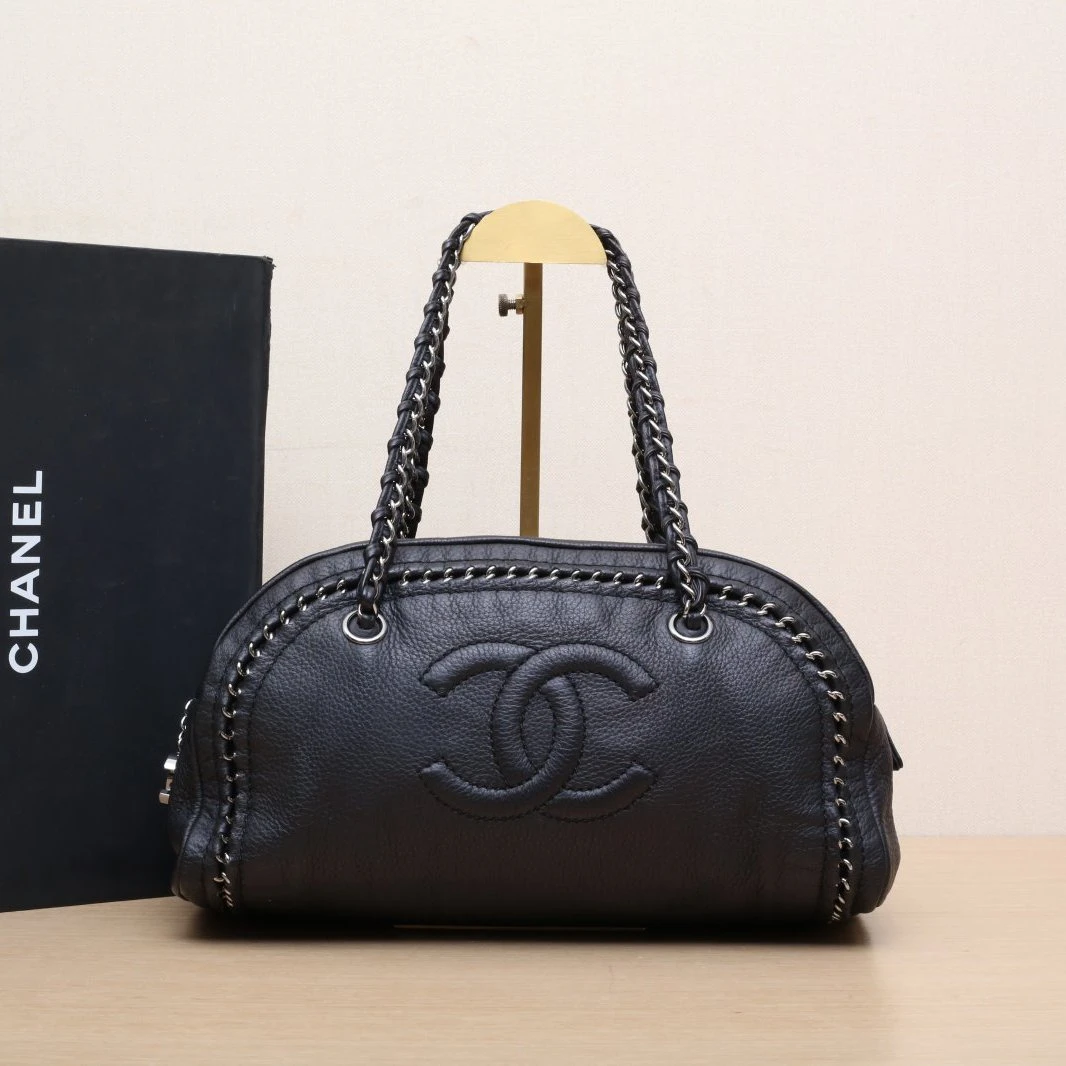 95新 Chanel/香奈儿 【娇】 黑色 10开 保龄球 单肩包P225580093
