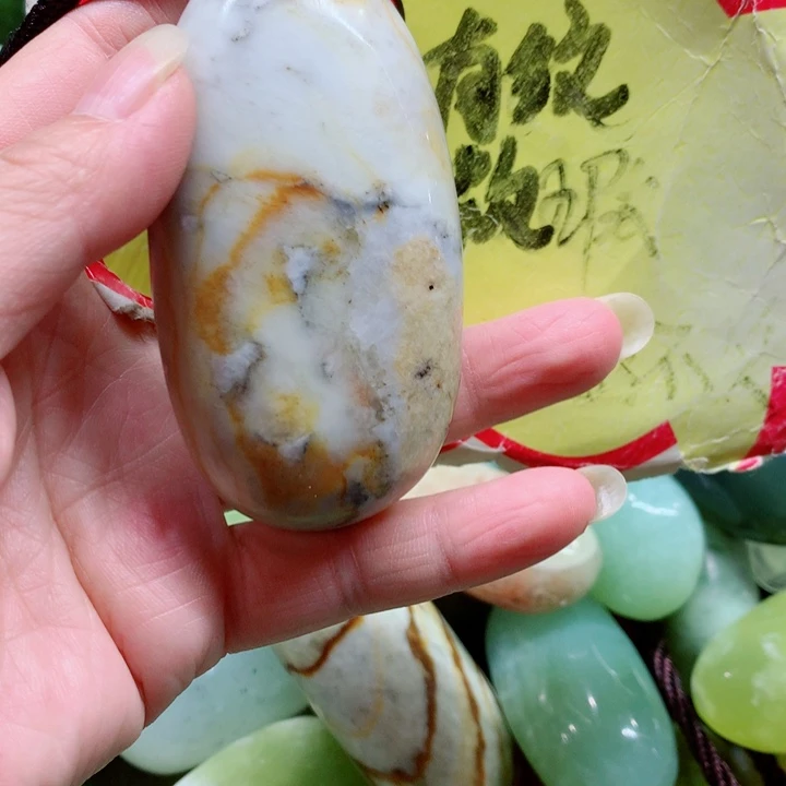 蛇纹石玉未镶嵌手把件