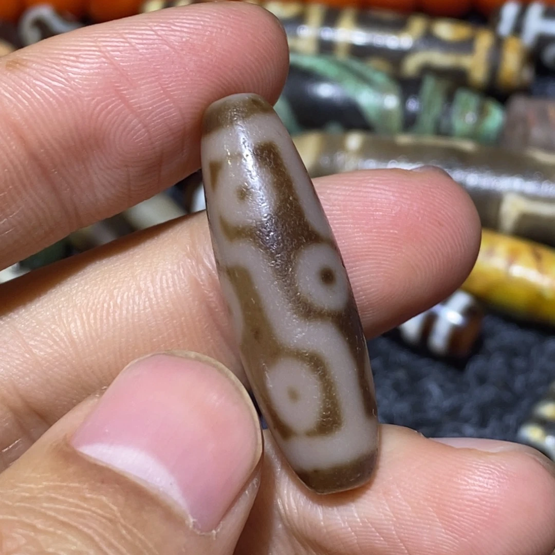 白玉菩提吊坠天珠