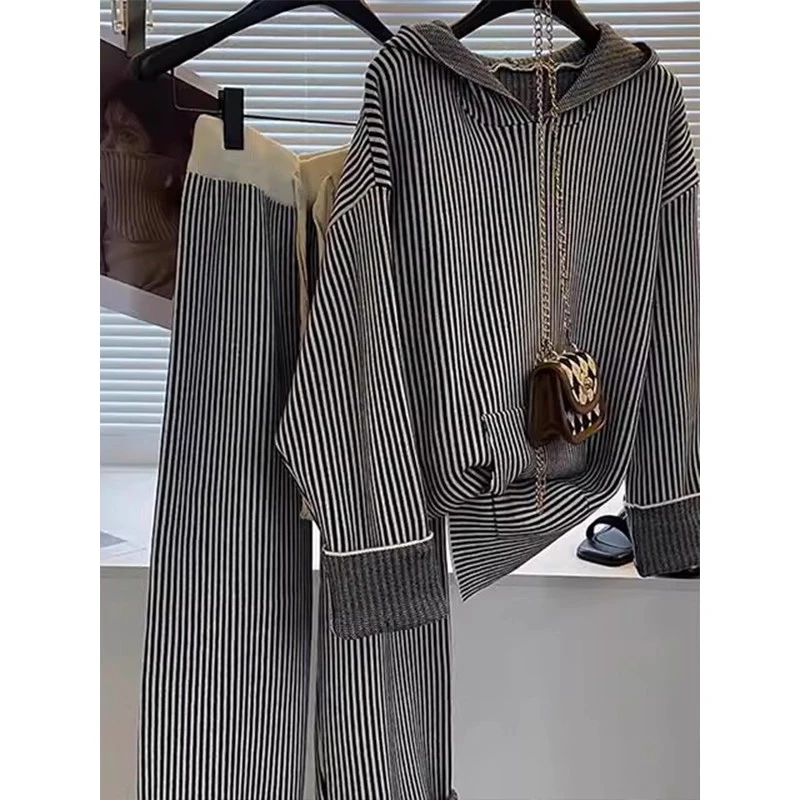 特大码300斤韩系休闲条纹运动卫衣高级感慵懒风宽松显瘦两件套女