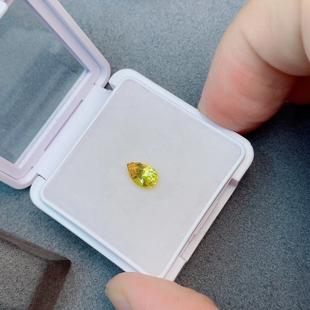 彩色蓝宝石裸石1.1ct 金丝雀