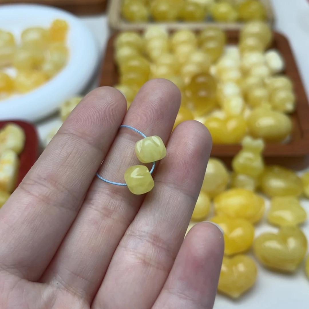 【闪购商品】未镶嵌蜜蜡裸石配饰
