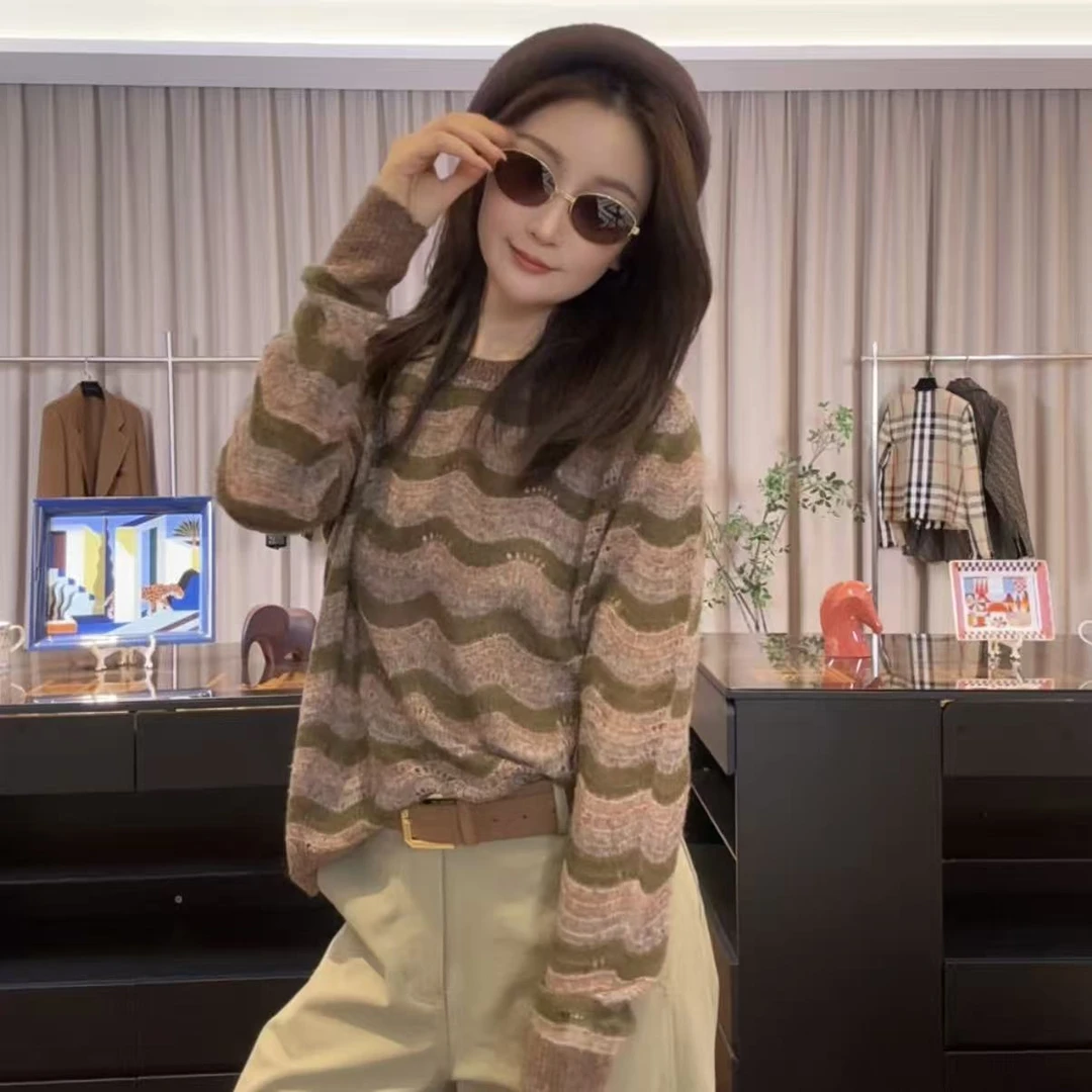 MRFEITO菲爷驾到【条纹序曲】刺绣洋气撞色条纹毛衣H258M02Q33155