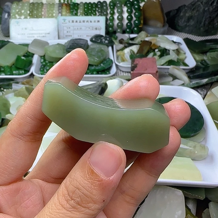 我***六未镶嵌和田玉珠宝半成品