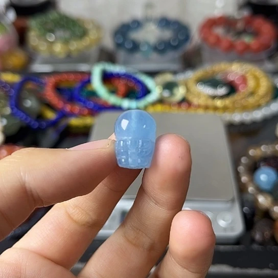 海蓝宝石颈饰未镶嵌矿坑22