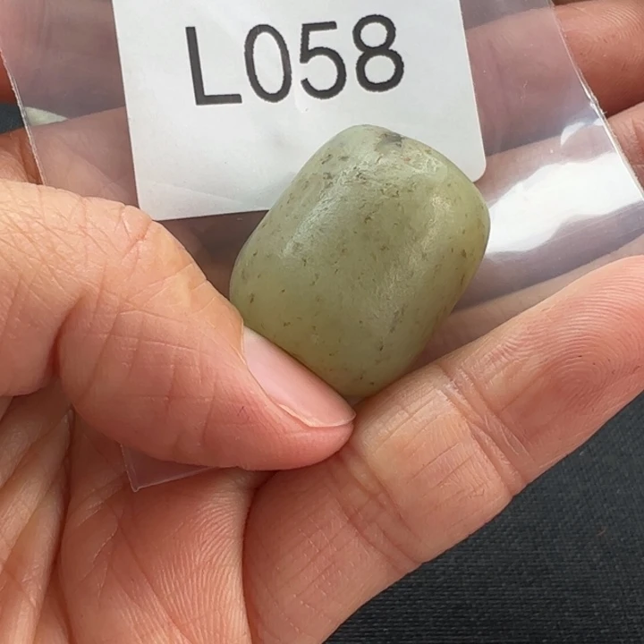 和田玉（糖玉）珠宝半成品未镶嵌