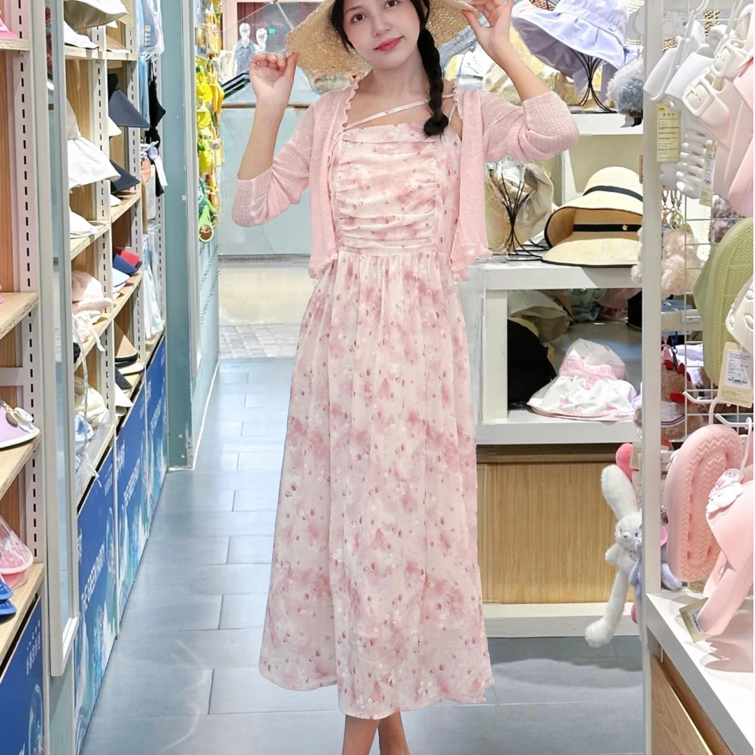 2025夏季气质度假风温柔碎花吊带显瘦弹性连衣裙针织两件套