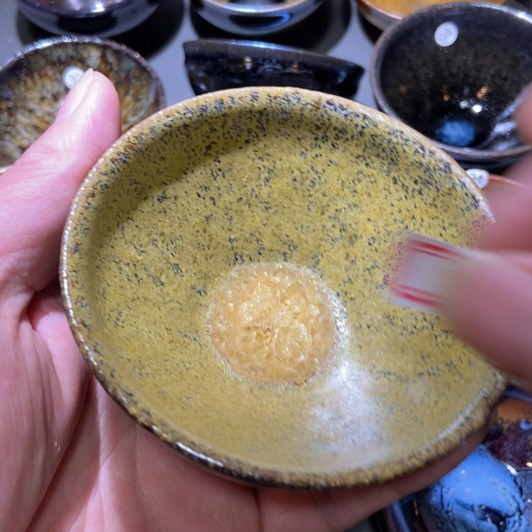 茶盏100 落灰烧小微瑕盏