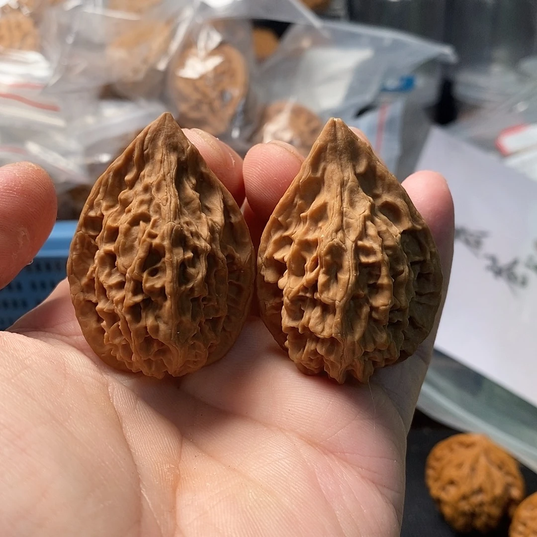 特***郝1文玩核桃火麟剑34-493