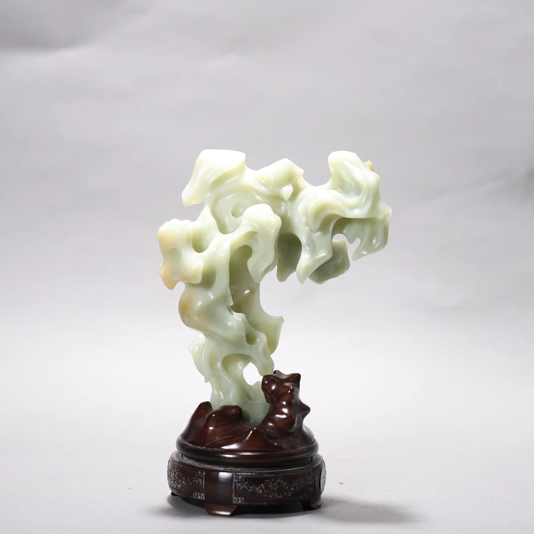 lot39 DY4639 清代 玉山子