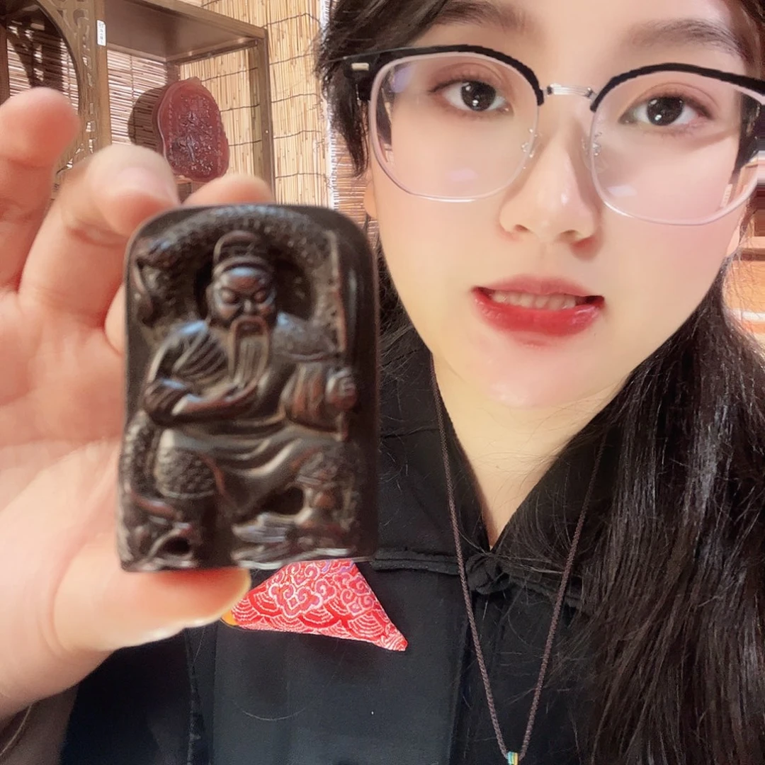 花岗石铁合金老木牌老关公