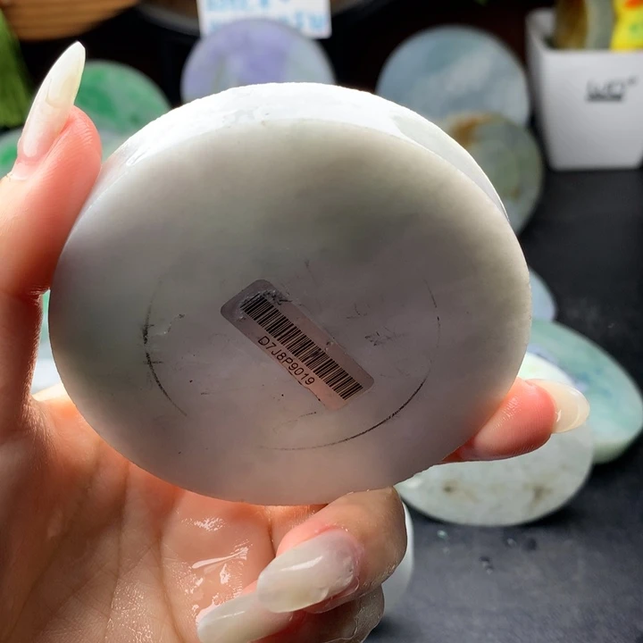 定制翡翠未镶嵌手镯