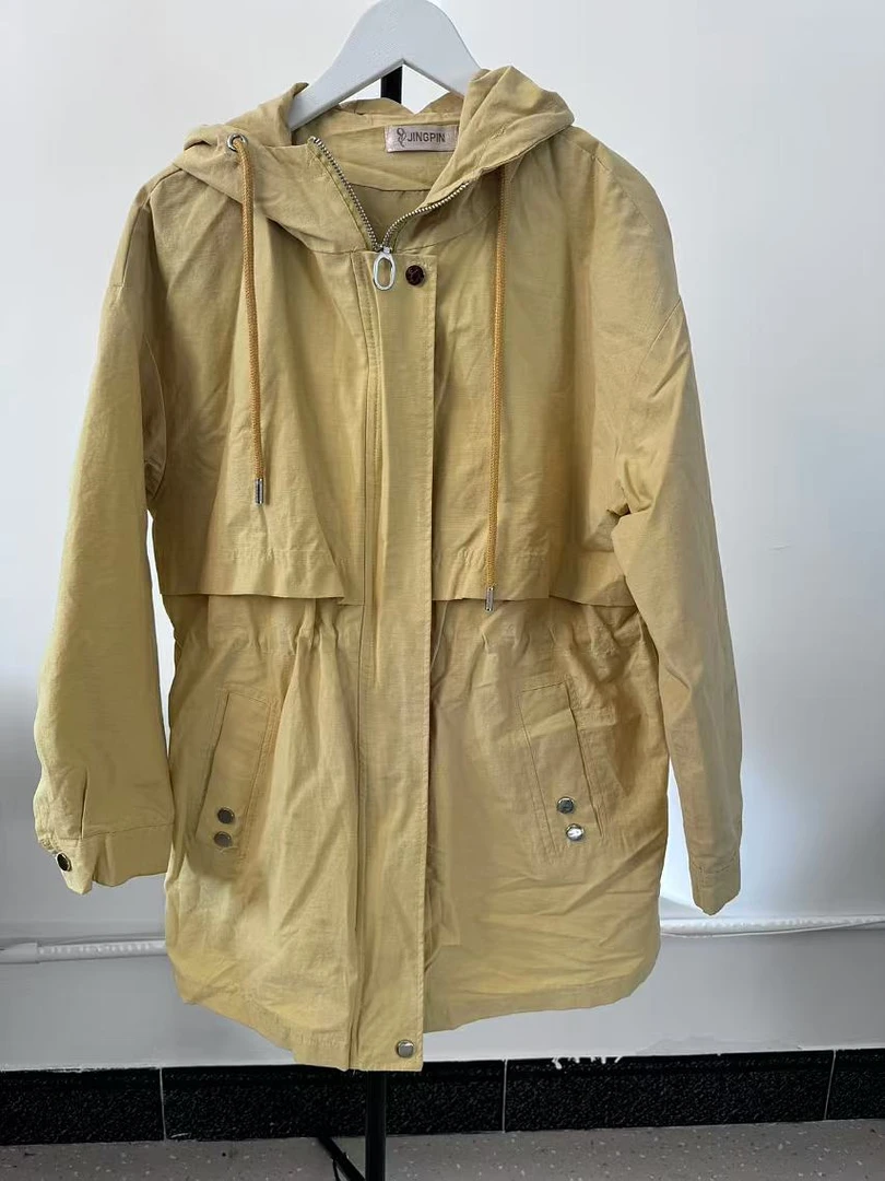 时尚款风衣外套白搭女士