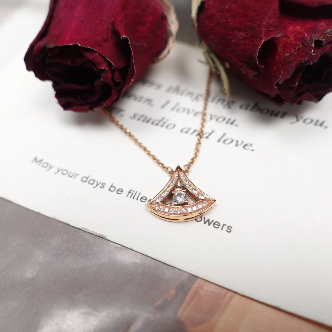 99新 BVLGARI/宝格丽 /项链/T10210364