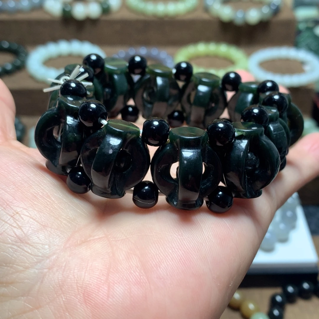 和田玉未镶嵌手链