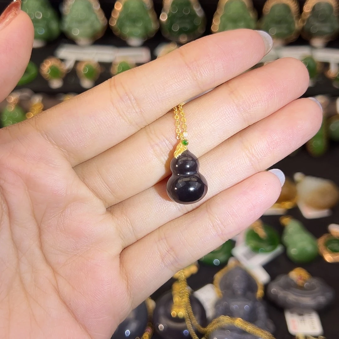 和田玉18K金镶嵌吊坠(不含链)烟紫葫芦