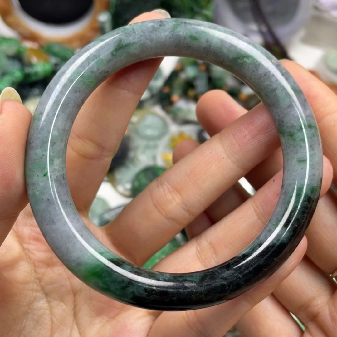 子***）未镶嵌挂件翡翠牌子