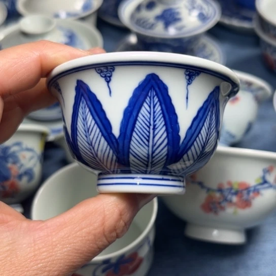 杯宁**远手绘青花压手杯